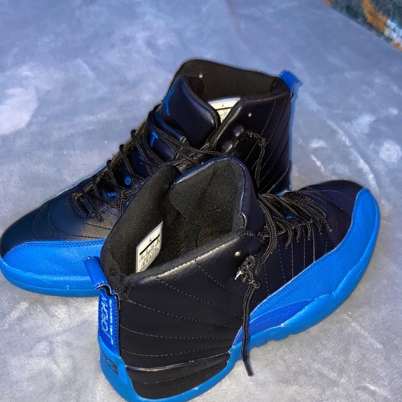 jordan 12 black royal